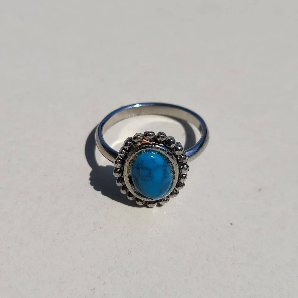 Vintage Silver Tone Faux Turquoise Ring Size 6.25 Blue Beaded Oval Cabochon Boho
